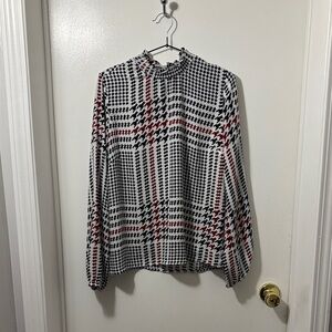 Cleo Black and White Houndstooth Top